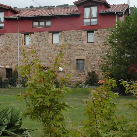 Auberge de jeunesse La Torre Santiurde de Reinosa